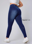 Calça jeans Feminina de Malha Cintura em V - Belle. Plus Size