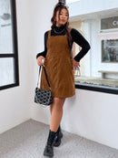 Vestido Jardineira Feminino com Bolso Veludo - Késia. Plus Size