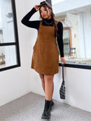 Vestido Jardineira Feminino com Bolso Veludo - Késia. Plus Size