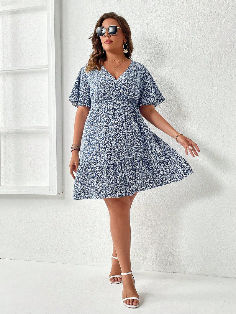 Vestido Feminino com Manga Borboleta com Babado na Barra - Liliane. Plus Size
