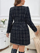 Vestido Feminino com decote quadrado e estampa xadrez - Sienna. Plus Size