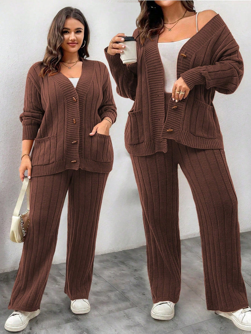 Conjunto Feminino Suéter de Malha Grossa e Calça Reta - Manuela. Plus Size