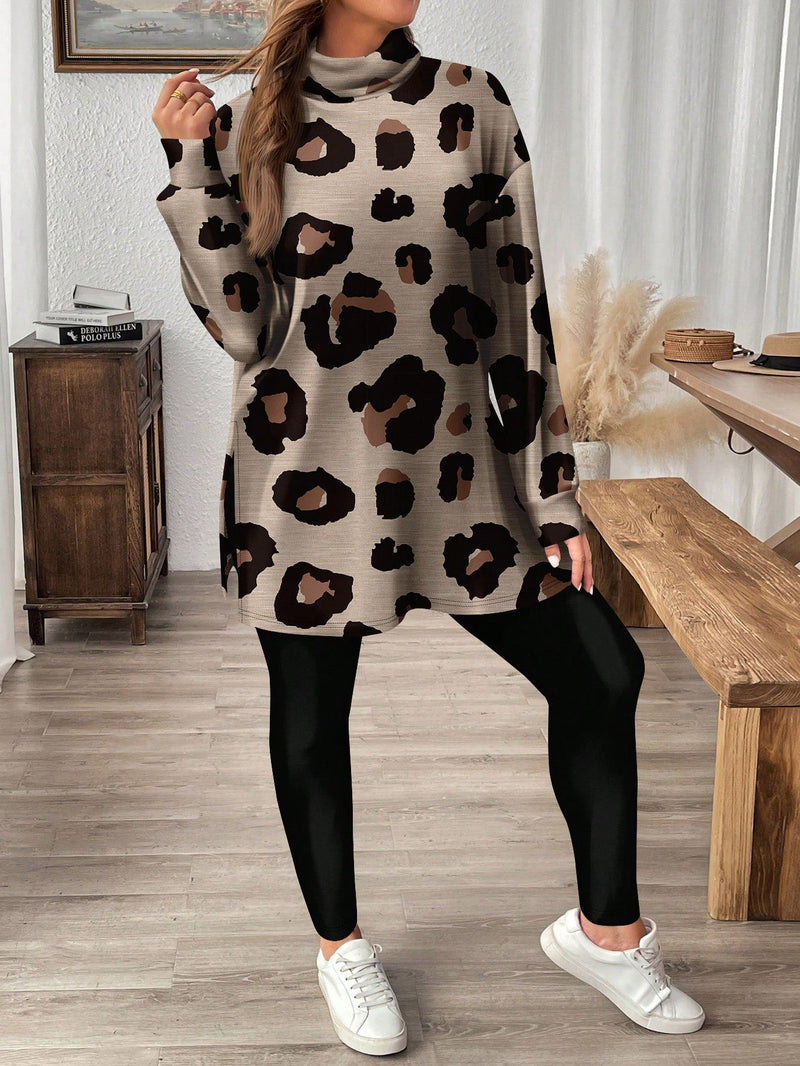 Conjunto Feminino de Camiseta e Legging - Mayran. Plus Size