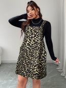 Vestido Jardineira Feminino com Bolso Veludo - Késia. Plus Size