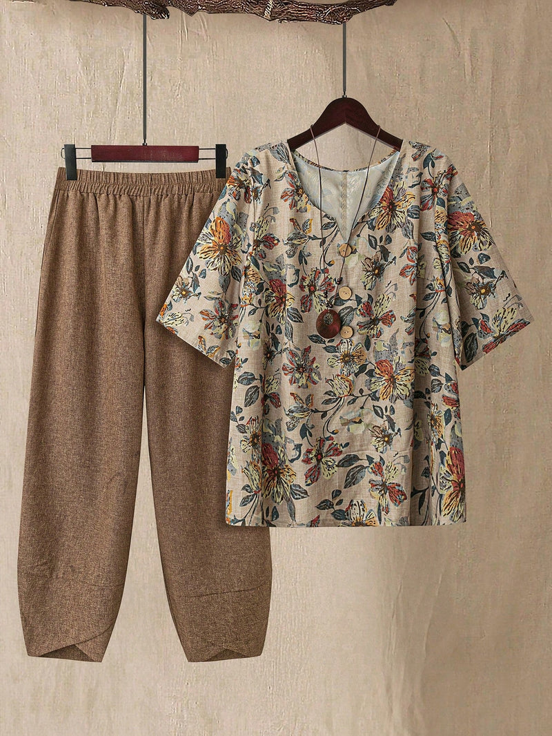 Conjunto Feminino de Camisa com Estampa Floral e Calça Cropped - Ivone. Plus Size