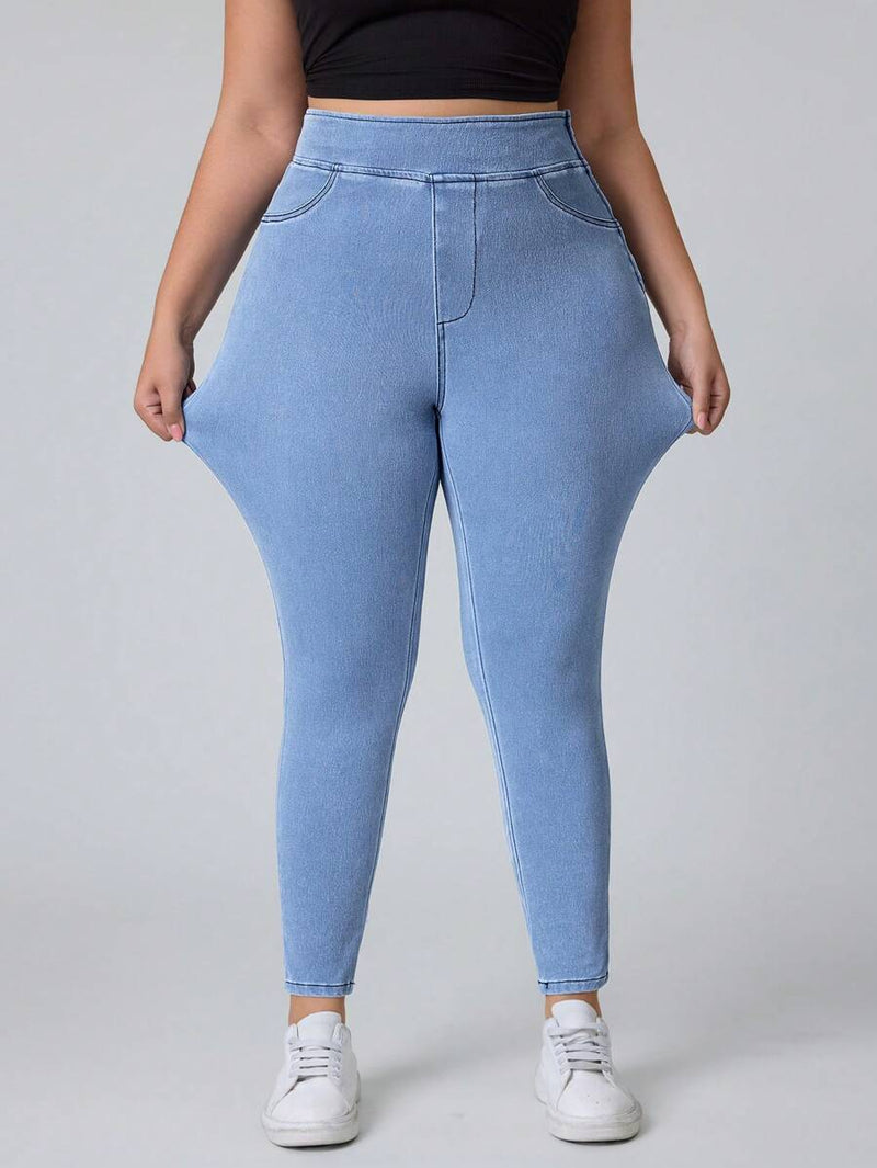 Calça jeans Feminina Elástica Slim Fit - Catarina. Plus Size