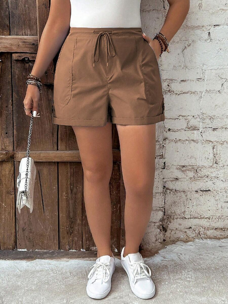 Short Feminino de Cintura com Cordão e Bolsos - Anastasia. Plus Size