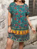 Vestido Feminino decote redondo e manga curta - Mika. Plus Size