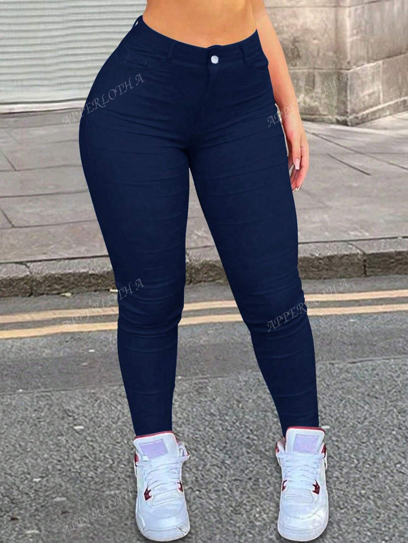 Calça Skinny Feminina de Cintura Alta com Bolso e Zíper - Melanie. Plus Size