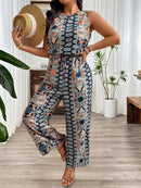 Macaquinho Feminino Sem Mangas e Cintura Elástica - Bella. Plus Size