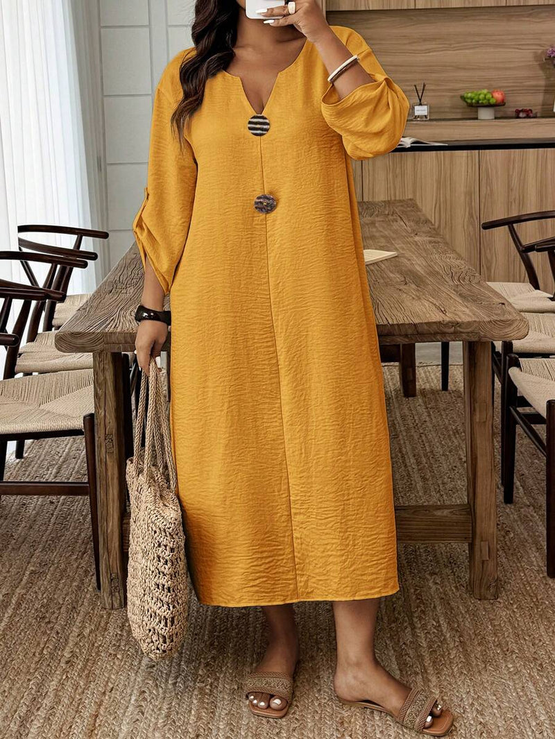 Túnica Casual Feminina com Decote Entalhado - Amira. Plus Size