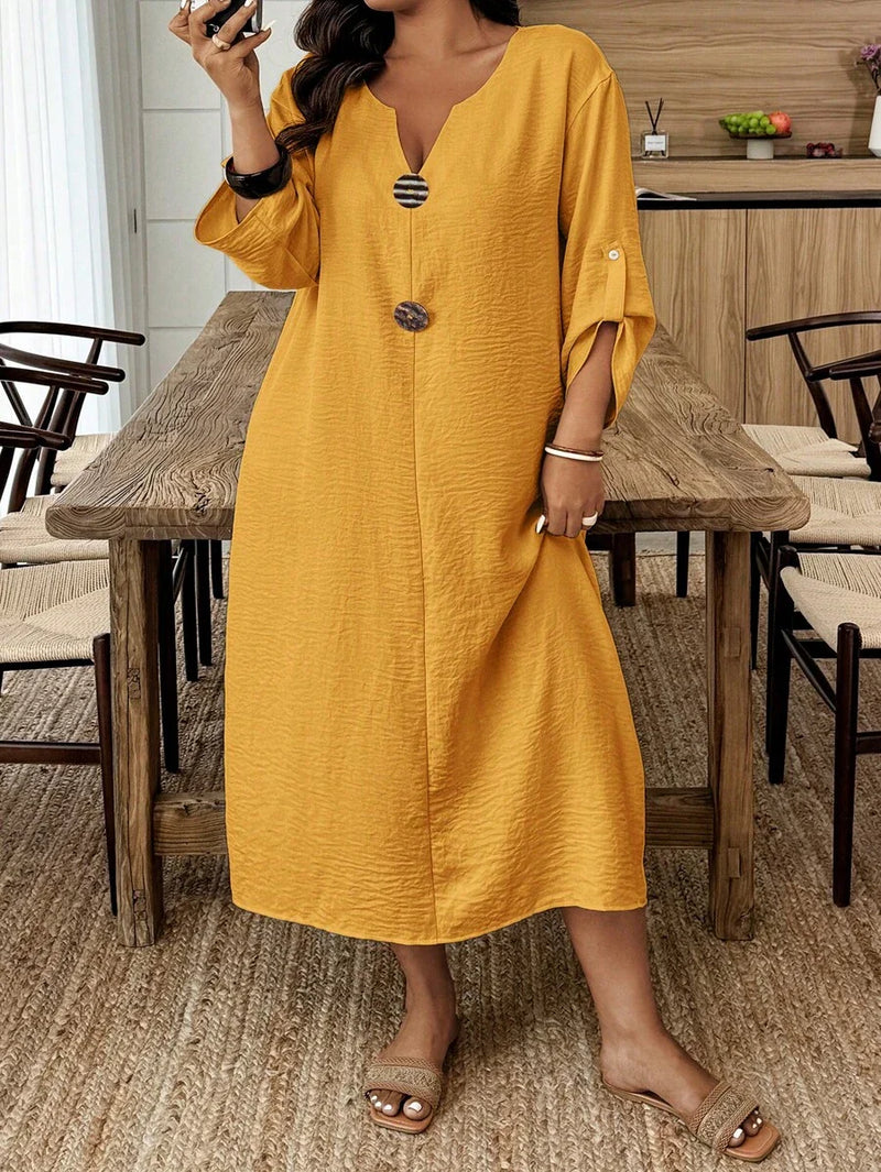 Túnica Casual Feminina com Decote Entalhado - Amira. Plus Size