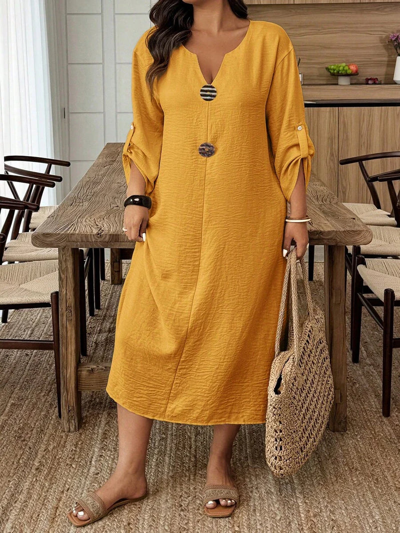 Túnica Casual Feminina com Decote Entalhado - Amira. Plus Size