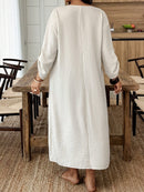 Túnica Casual Feminina com Decote Entalhado - Amira. Plus Size