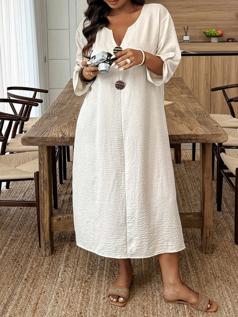 Túnica Casual Feminina com Decote Entalhado - Amira. Plus Size