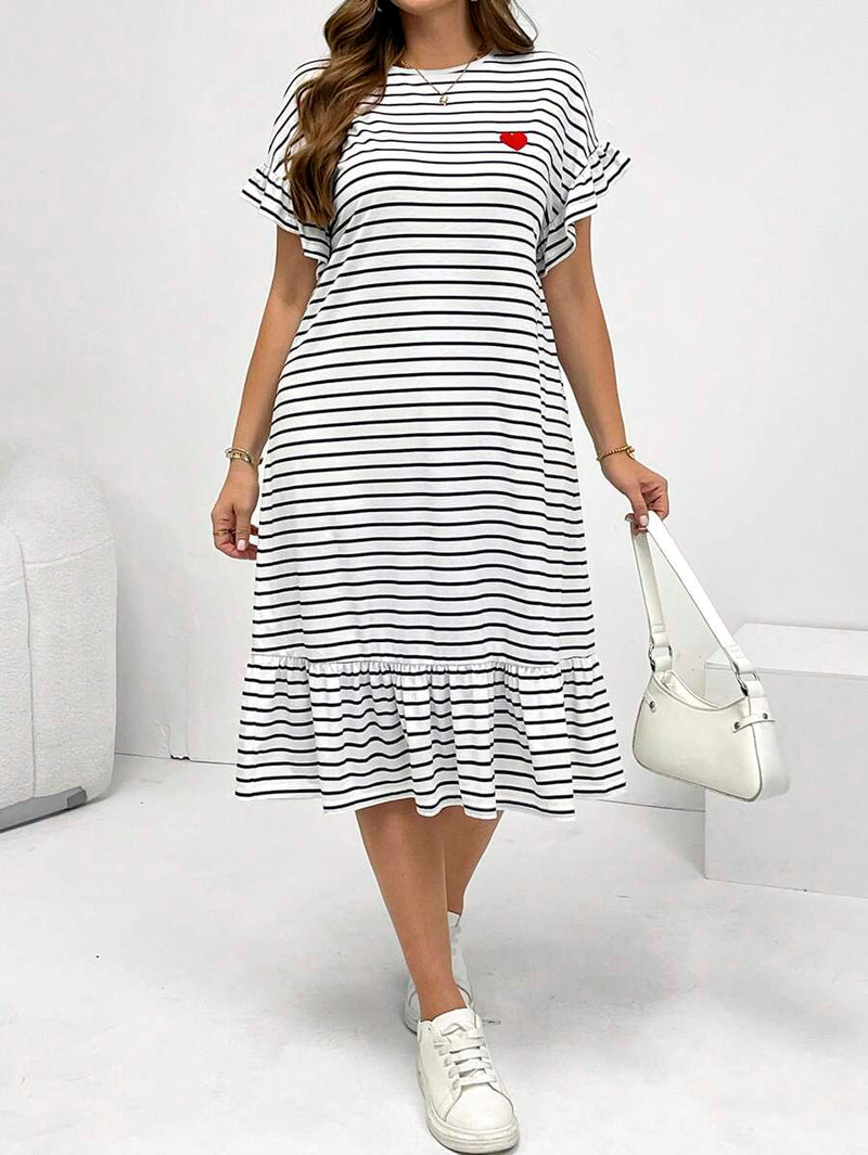 Vestido Feminino Midi Listrado com Babados - Amélie. Plus Size