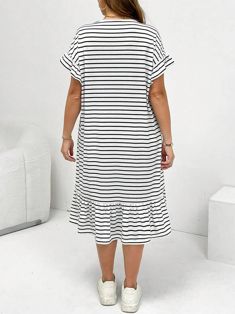 Vestido Feminino Midi Listrado com Babados - Amélie. Plus Size