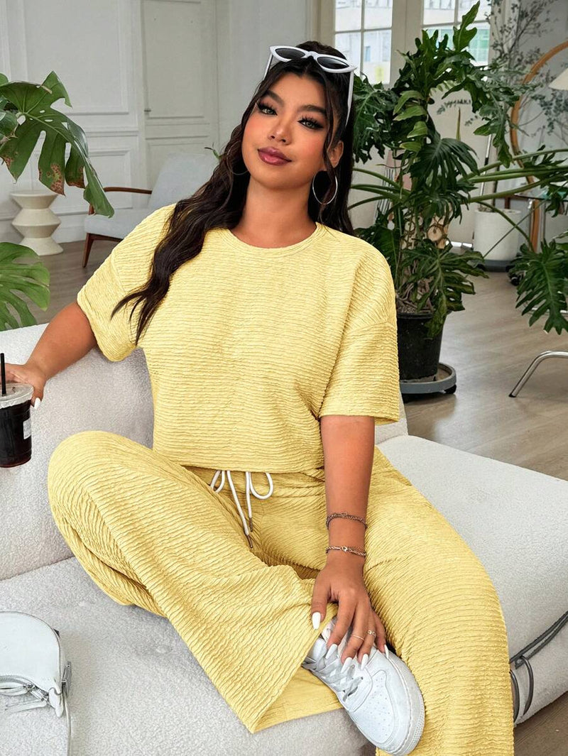 Conjunto Feminino de 2 peças Blusa e Calça - Celeste. Plus Size