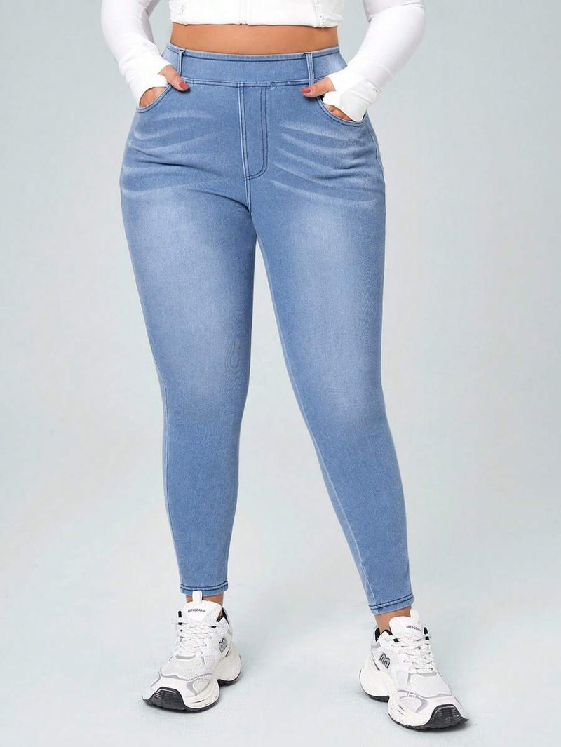 Calça Jeans Feminina Com Cintura Elástica - Diana. Plus Size