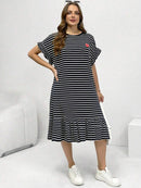 Vestido Feminino Midi Listrado com Babados - Amélie. Plus Size