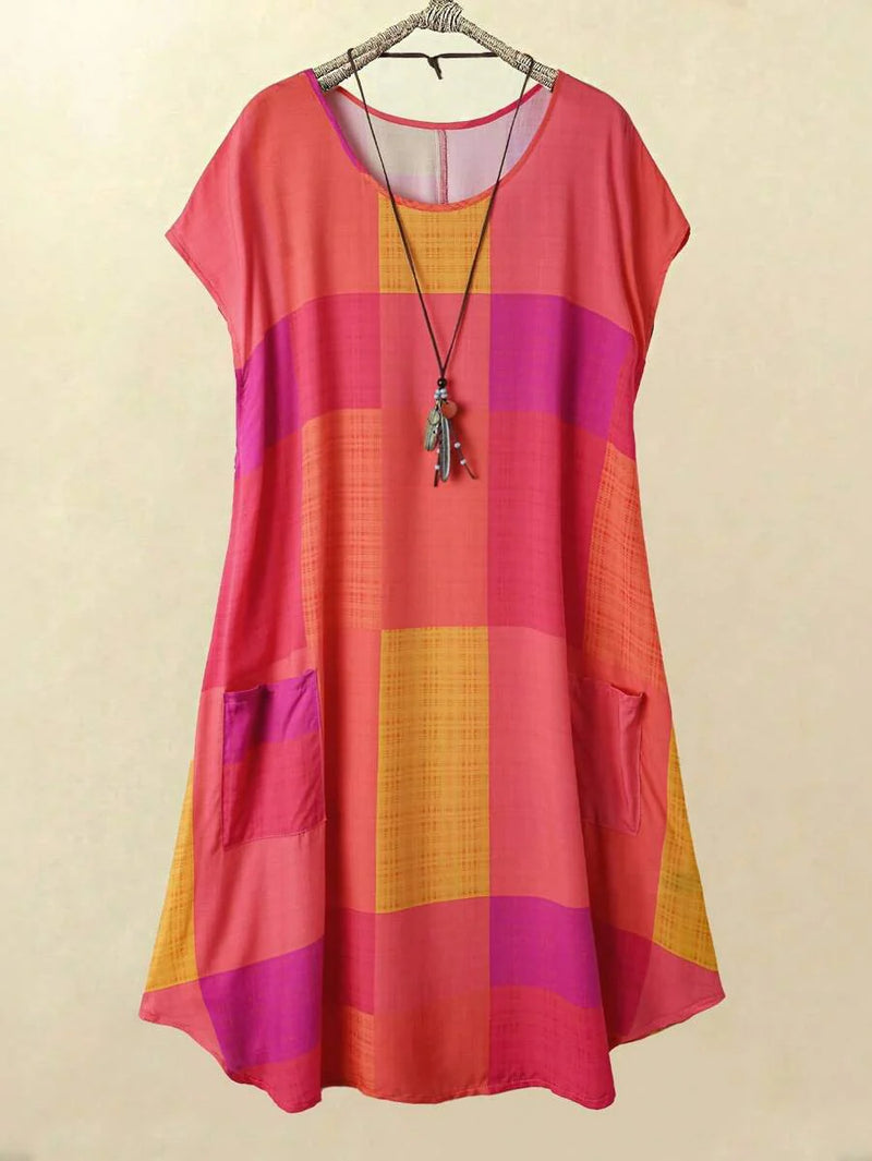 Vestido Feminino Casual de Manga Curta - Camille. Plus Size