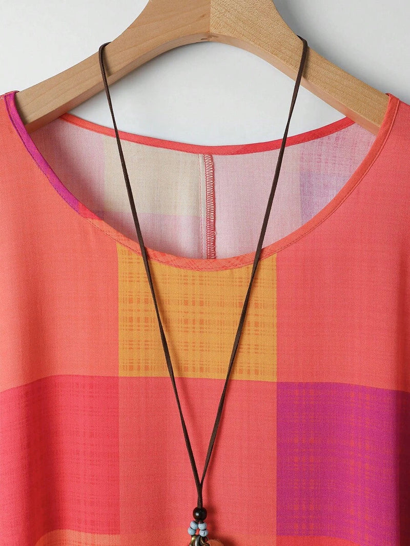 Vestido Feminino Casual de Manga Curta - Camille. Plus Size