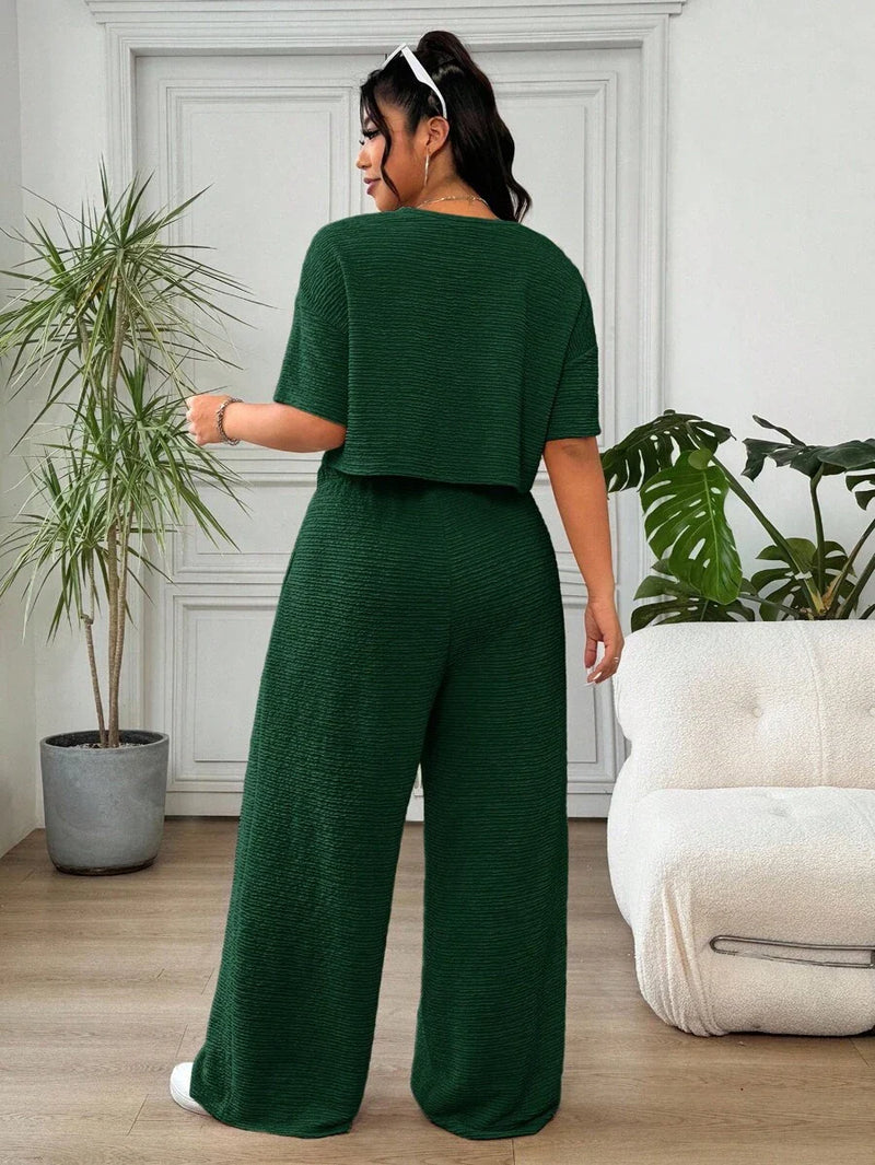 Conjunto Feminino de 2 peças Blusa e Calça - Celeste. Plus Size