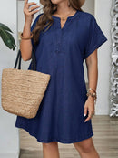 Vestido Jeans Feminino com Decote em V - Dália. Plus Size