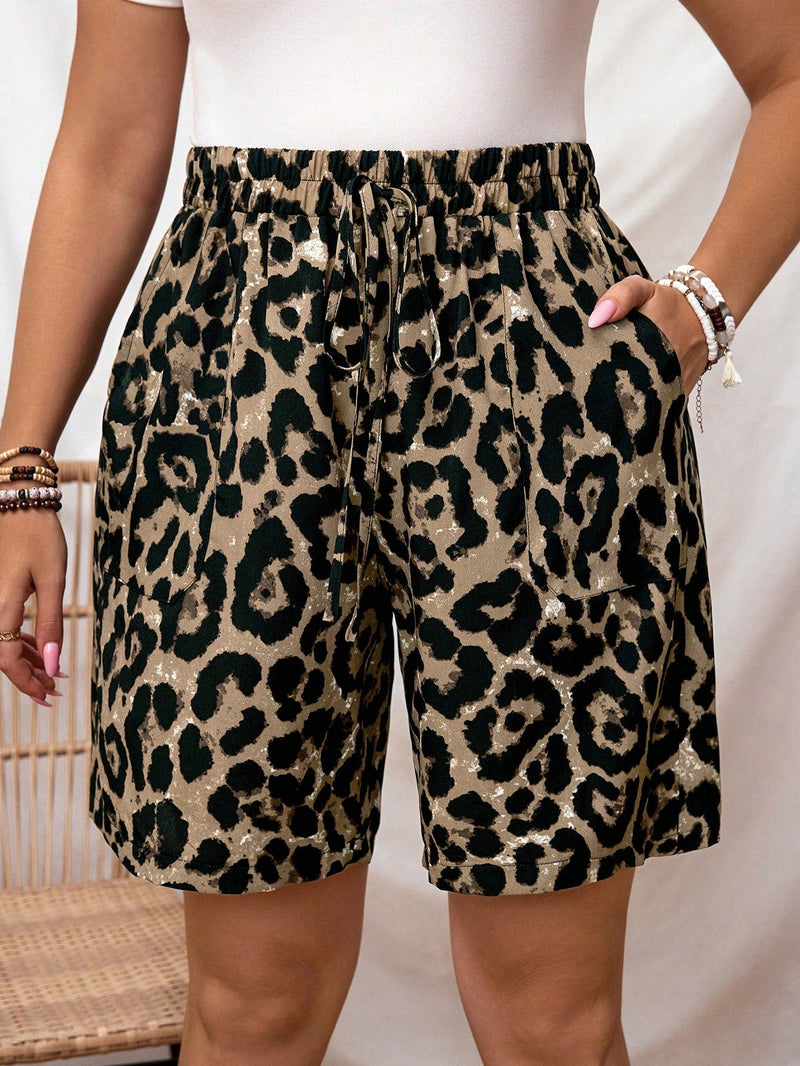 Bermuda Feminina com Estampa Animal Print e Cintura Ajustável - Camille. Plus Size