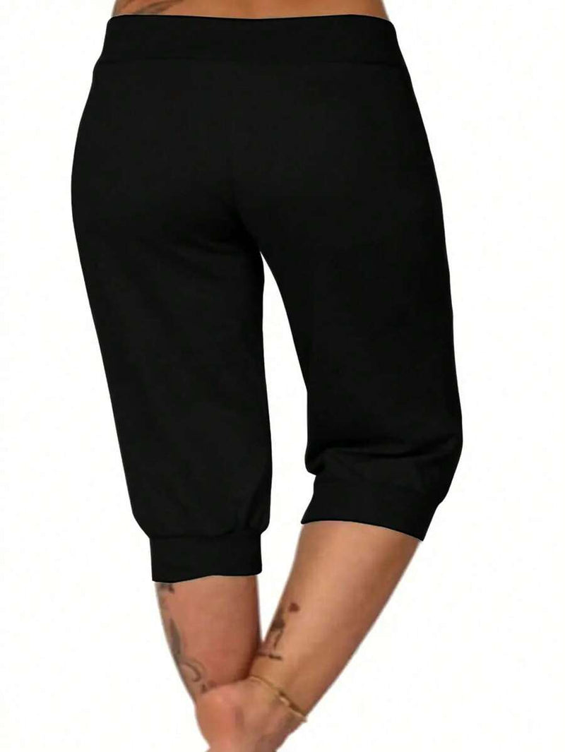 Calça Capri Feminina com Cordão na Cintura - Alessia. Plus Size