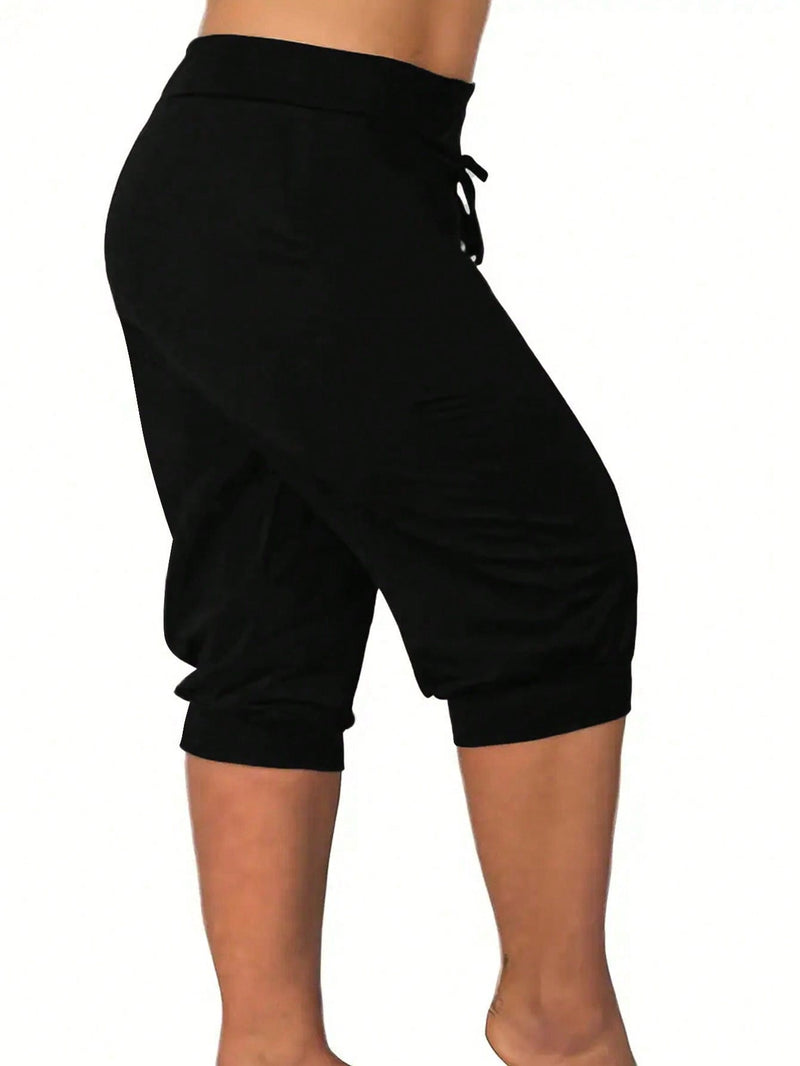 Calça Capri Feminina com Cordão na Cintura - Alessia. Plus Size