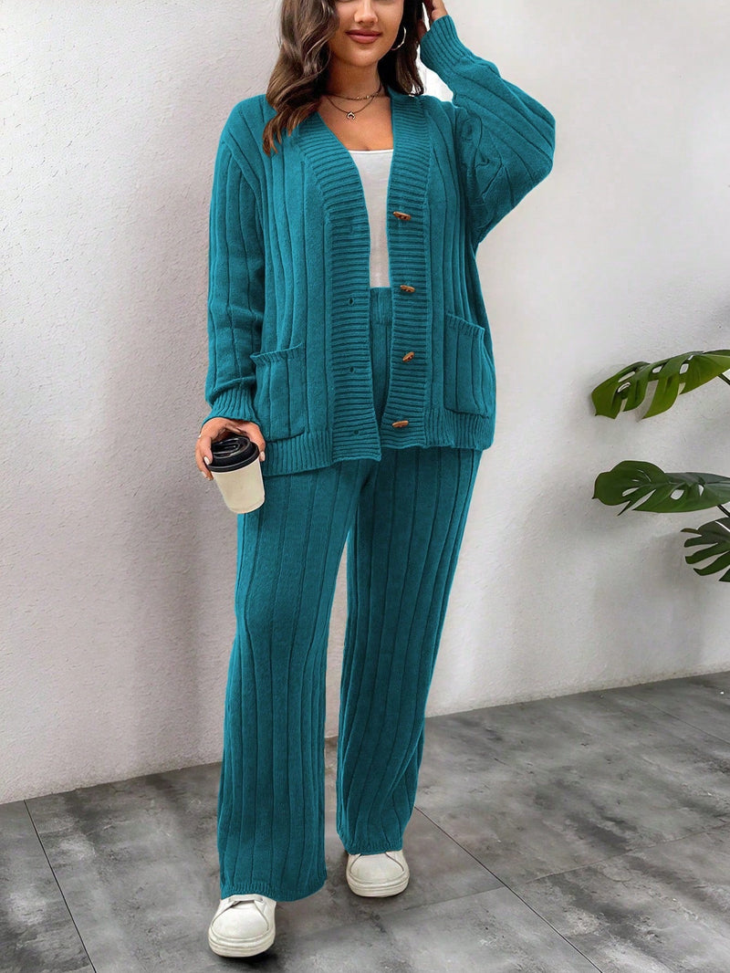 Conjunto Feminino Suéter de Malha Grossa e Calça Reta - Manuela. Plus Size