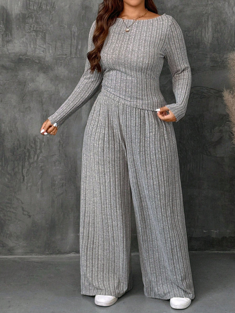 Conjunto Feminino Top Slim   Calça Perna Larga - Franciele. Plus Size