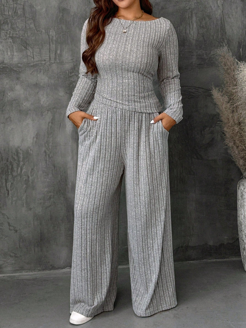 Conjunto Feminino Top Slim   Calça Perna Larga - Franciele. Plus Size