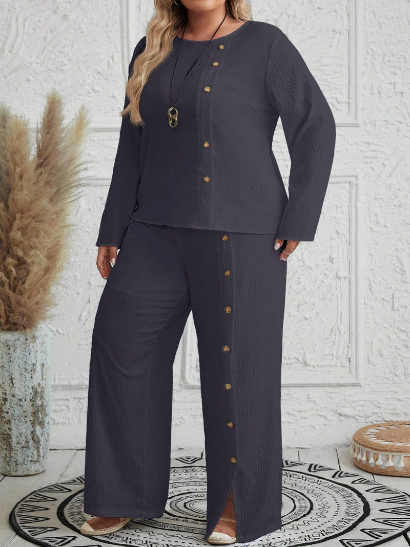 Conjunto Feminino com Blusa de Manga Longa e Calça Ayla. Plus Size