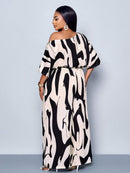 Conjunto Feminino com Decote Assimétrico e Estampa Completa - Monique. Plus Size