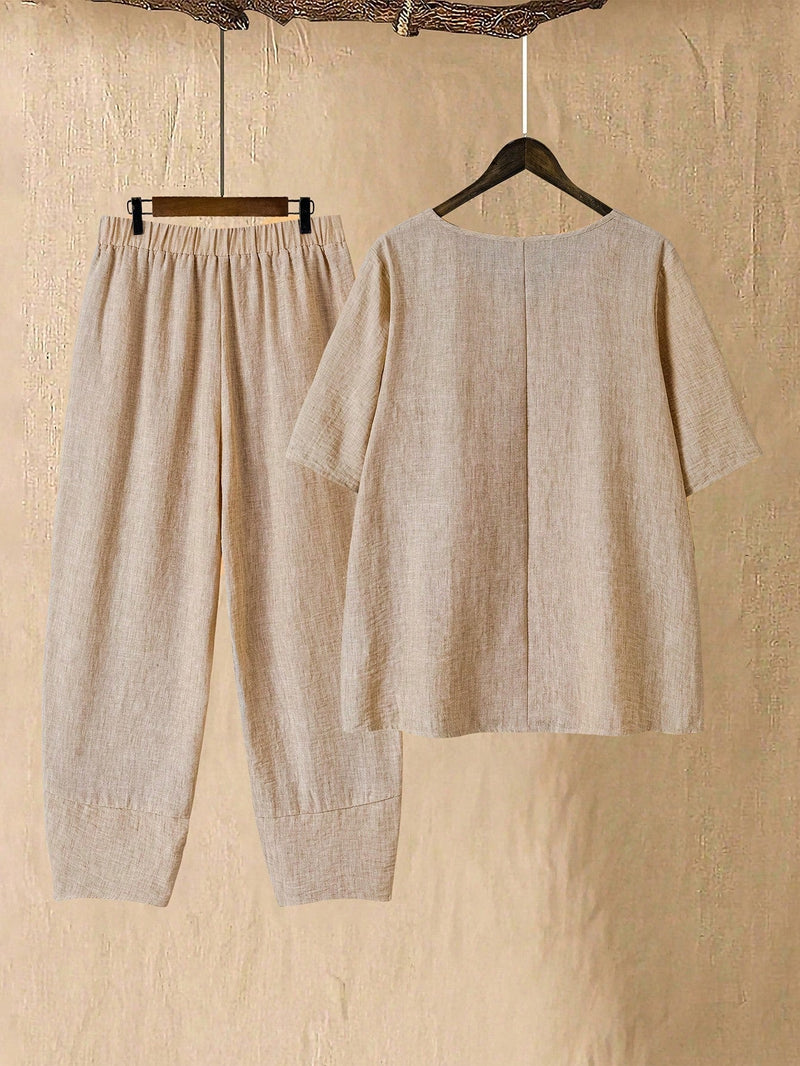 Conjunto Feminino de Camisa com Estampa Floral e Calça Cropped - Ivone. Plus Size