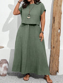 Conjunto feminino, Blusa e saia com decoração de bolso Rosana. Plus Size