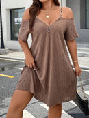 Vestido Feminino com zíper Bernadette Plus Size