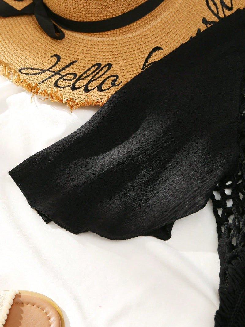 Vestido de Cobertura Feminino com Inserções em Crochê e Mangas Fluidas - Beatriz. Plus Size