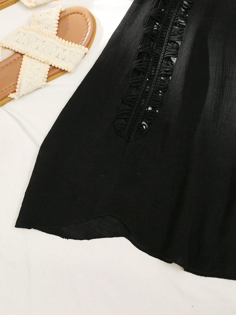 Vestido de Cobertura Feminino com Inserções em Crochê e Mangas Fluidas - Beatriz. Plus Size