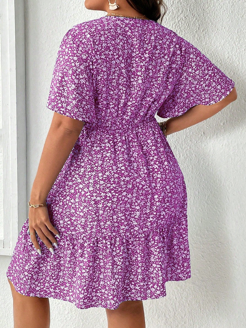 Vestido Feminino com Manga Borboleta com Babado na Barra - Liliane. Plus Size