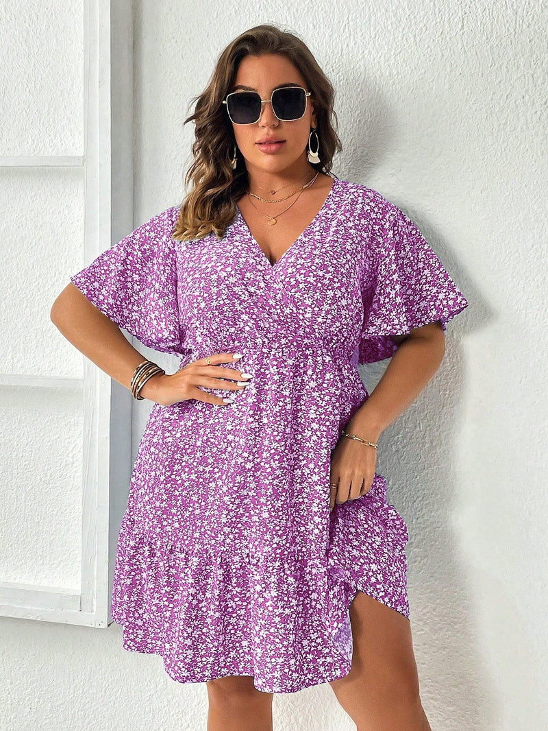 Vestido Feminino com Manga Borboleta com Babado na Barra - Liliane. Plus Size