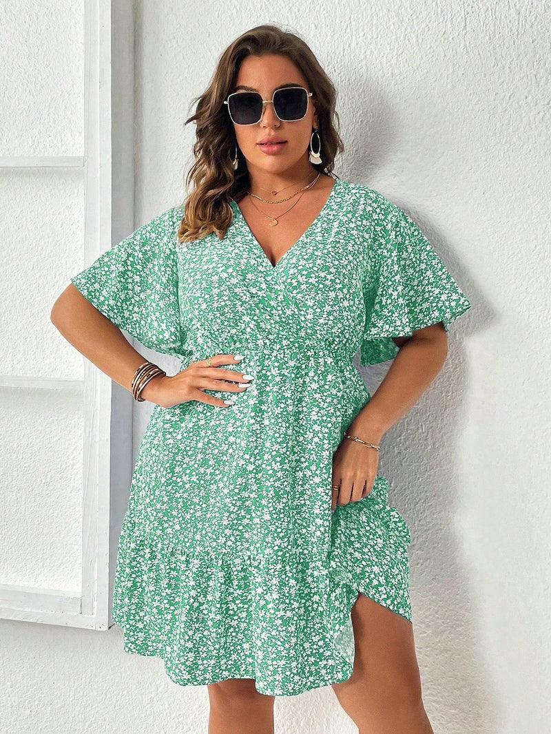 Vestido Feminino com Manga Borboleta com Babado na Barra - Liliane. Plus Size