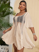 Vestido de Cobertura Feminino com Inserções em Crochê e Mangas Fluidas - Beatriz. Plus Size