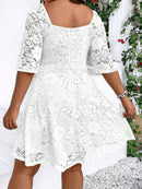 Vestido feminino de Renda Olivia. Plus Size