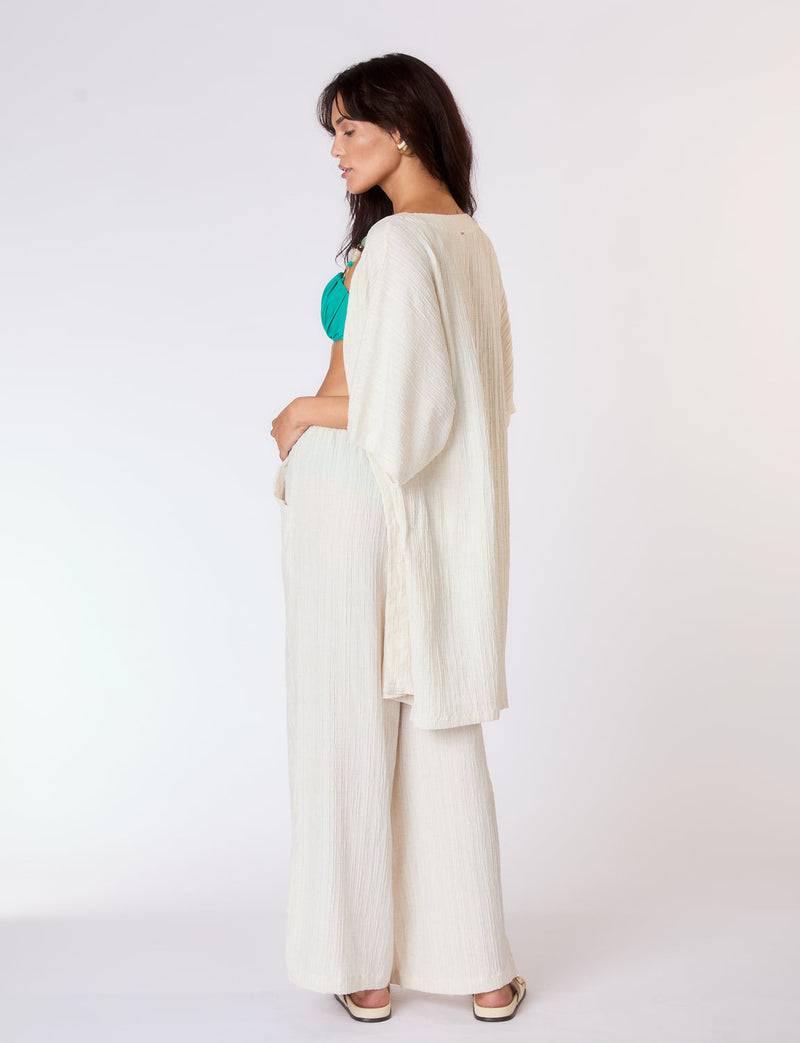 Calça Pantalona Textura Nervuras em Linho Cru